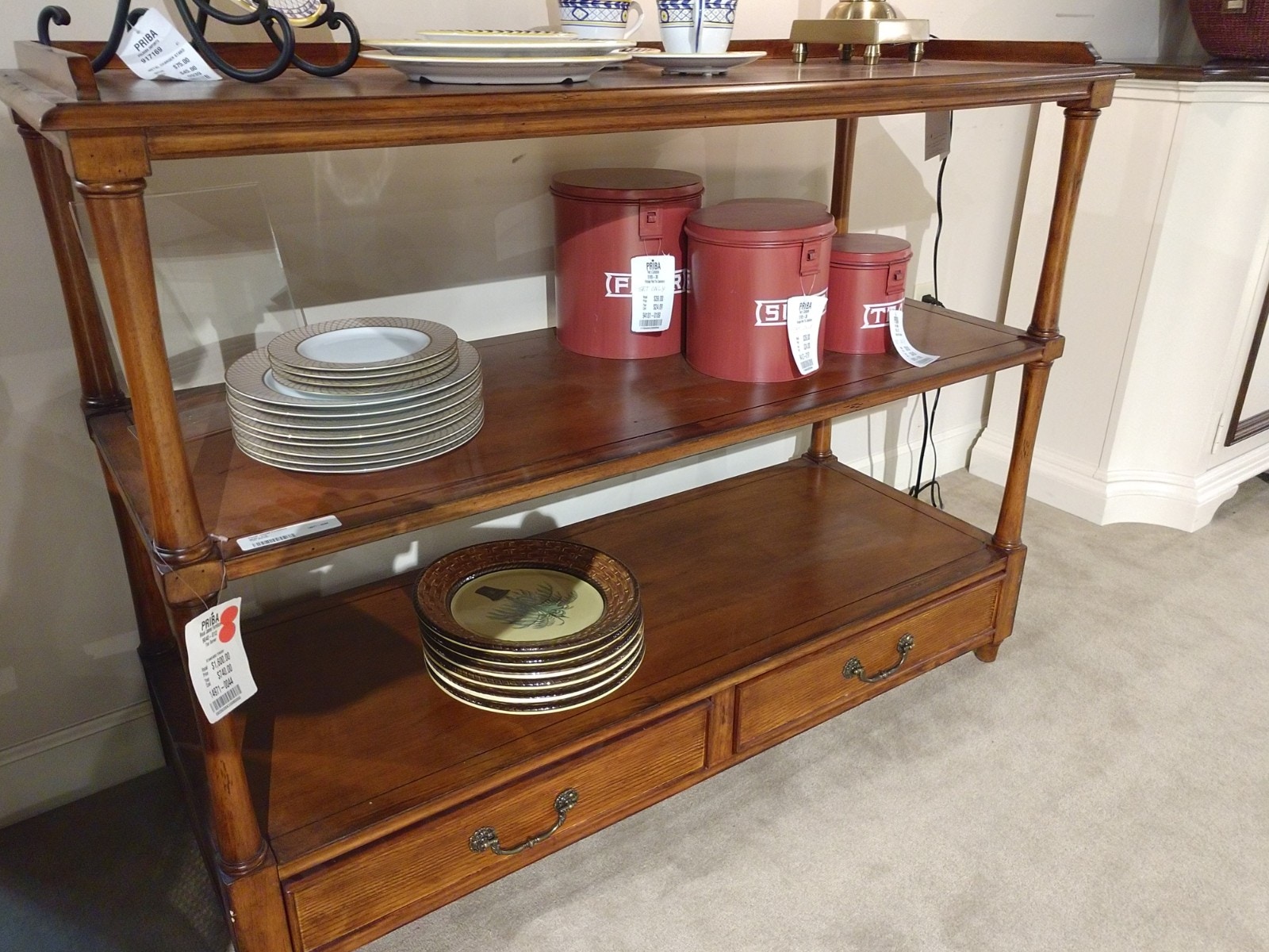 Clearance Thomasville Furniture Queen 5Piece Bedroom 80611 Priba